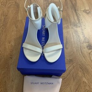 Stuart Weitzman Simple Sandals Patent Nude Leather Size 6 US MSRP $398